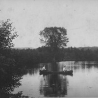 Connecticut River. Roundy&#039;s Cove. Canoeists.