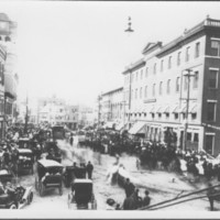 The Square and Crowd, 1909.